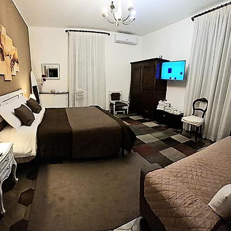 Casa Ferrari Testaccio E Trastevere Wi-Fi Free Rzym Zewnętrze zdjęcie